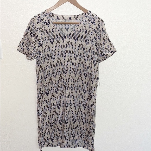 Fossil Short Sleeve Geometric Crewneck Shift Dress - Picture 1 of 8